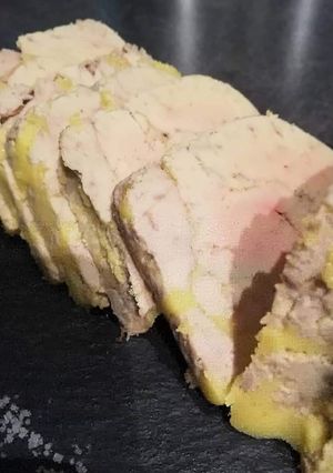 Une photo de Foie gras...... Au micro-ondes