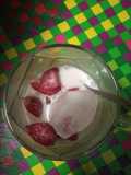 Si Merah dalam kolam susu