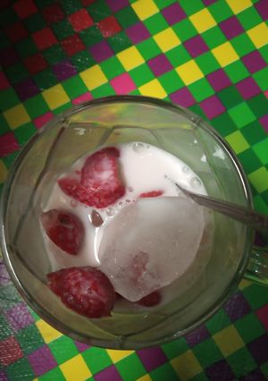 Foto resep Si Merah dalam kolam susu