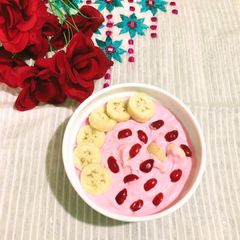 A picture of Beetroot Yoghurt Bowl.