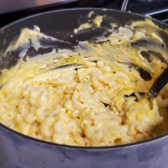 A picture of Creamy Macaroni and Cheese.