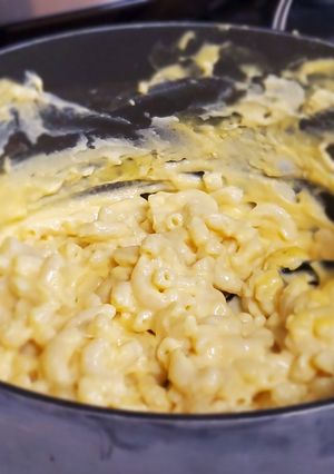 A picture of Creamy Macaroni and Cheese.