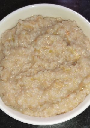A picture of Chicken Potato Vegetables Khichdi.