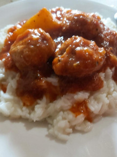 Una foto de Albóndigas de pollo a mi estilo
