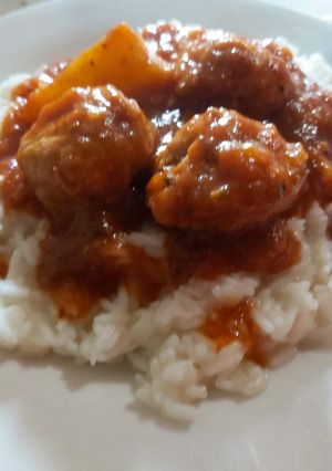 Una foto de Albóndigas de pollo a mi estilo
