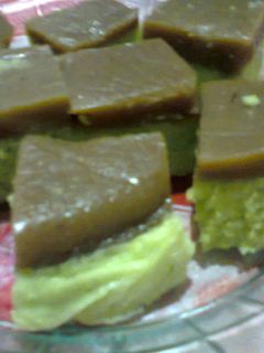 Foto resep Kue jungkir balik simple dan enak