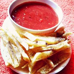 A picture of Crunchy black pepper fries.