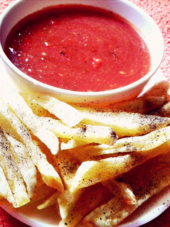 A picture of Crunchy black pepper fries.