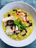 Purea verde con merluzzo e gamberi