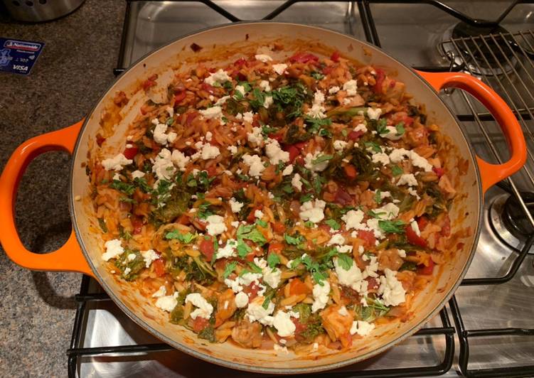 Greek Orzo with chicken and kale