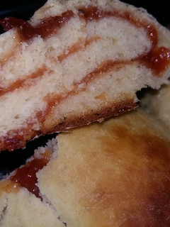Una foto de Pan casero dulce económico y rico