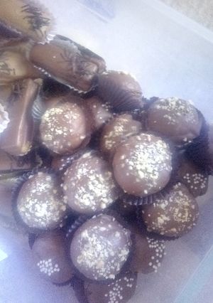 صورة لوصفة حلوى محشية بالفول السوداني وحلوة الترك