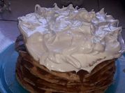 Una foto de torta rogel harina comun