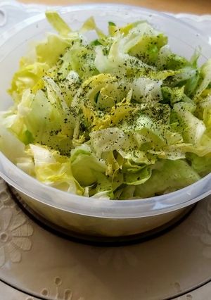 Extra gyors jégsaláta 🥗🥗🥗 recept fotója