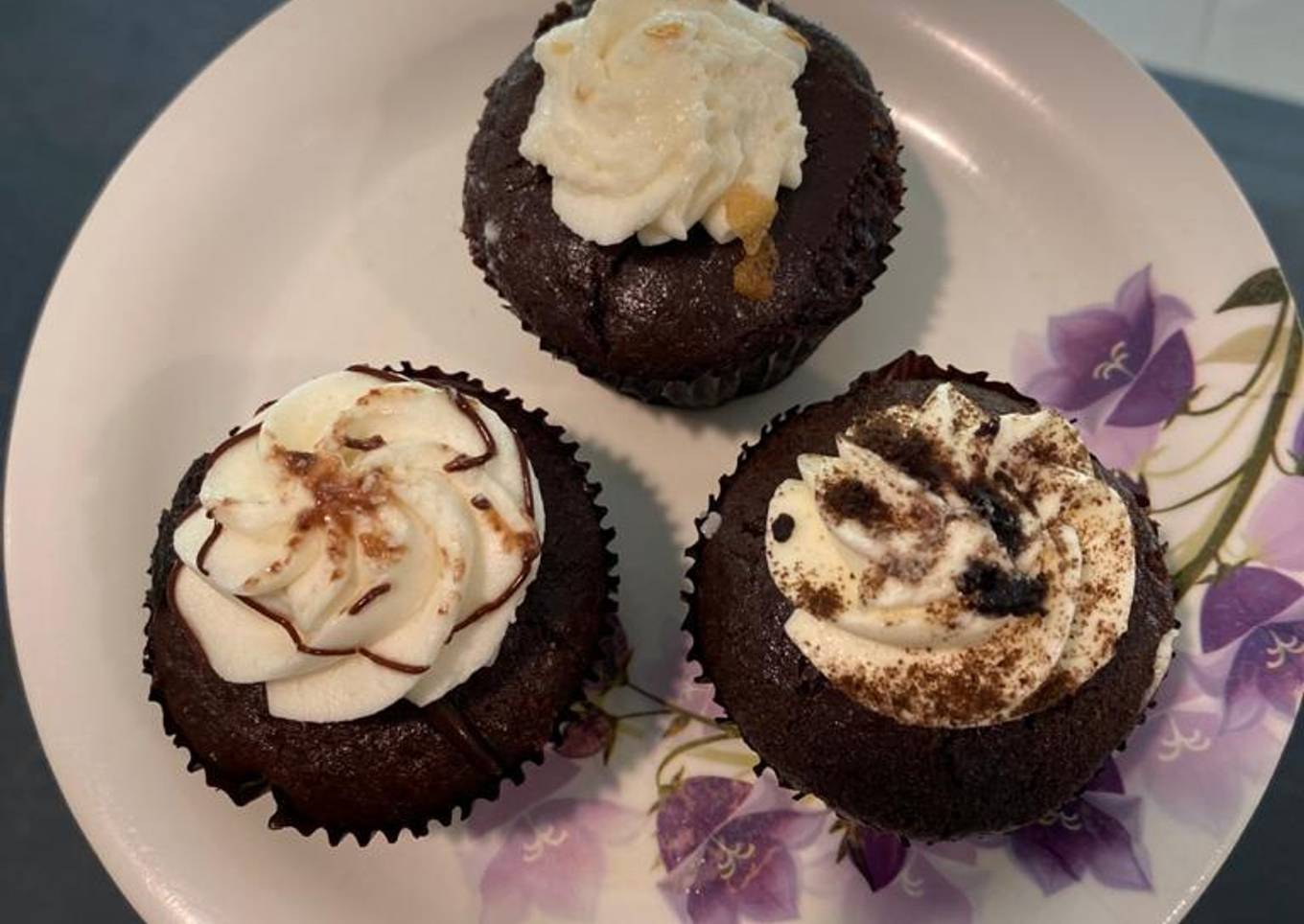 Chocolate Cup cakes with whipped cream frosting