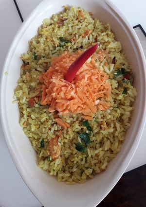 A picture of Leftover rice egg fry.