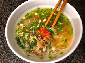 Hình của món Bún Gà Ta Ăn Sáng Cực Nhanh Ngon.