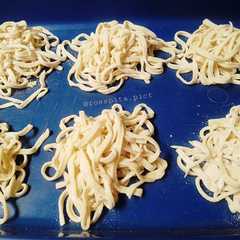 Mie homemade tanpa telur রেসিপির প্রধান ছবি