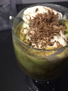 Foto resep Avocado with coffee and vanilla ice cream