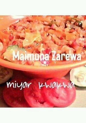 A picture of Miyar kwakwa (coconut soup).