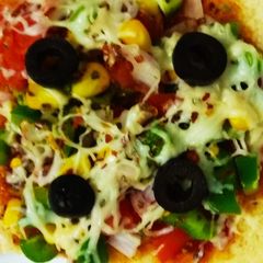 A picture of Bread Pizza Without Oven.