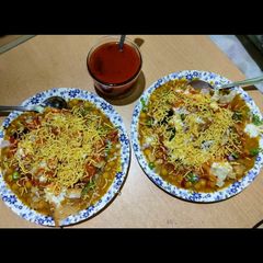 A picture of Matar chaat.