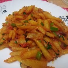 A picture of Orange flavoured chips masala.