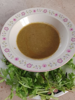 A picture of Tasty coconut coriander dip sauce.