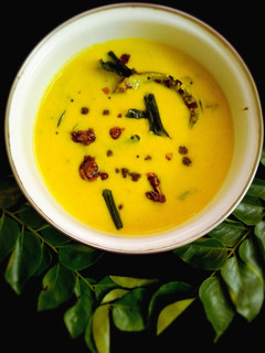 மோர் குழம்பு (buttermilk gravy recipe in Tamil) செய்முறை முக்கிய புகைப்படம்