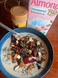 Avena con compota, chía y frutos secos