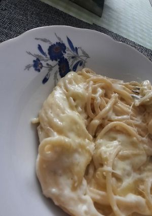 O poză a rețetei Paste cu brânză și cașcaval.