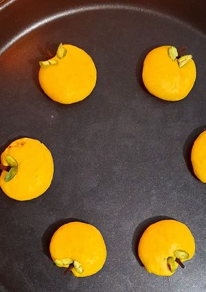 A picture of Orange Peda.