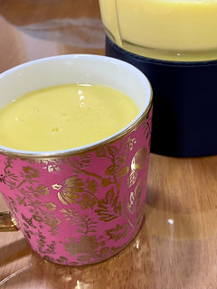 芒果芭樂鳳梨鮮果汁 的食譜成品照片