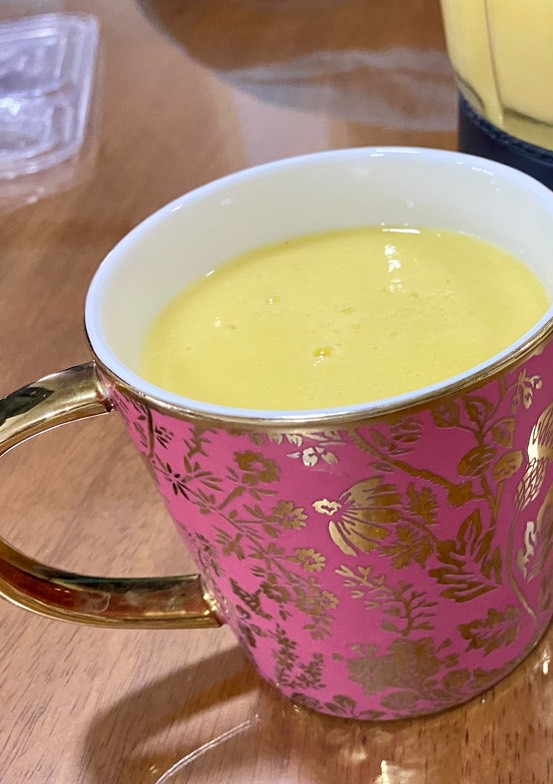 芒果芭樂鳳梨鮮果汁 的食譜成品照片
