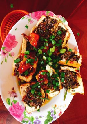 Hình của món Thịt bằm nhồi đậu hũ.
