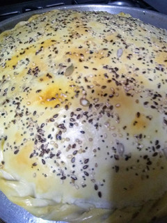 Una foto de Tarta de atún con salsa blanca👩🏼🍳
