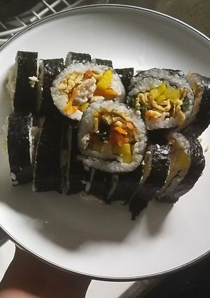 Foto resep Gimbap / nasi gulung korea
