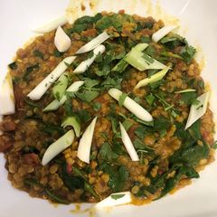 A picture of Lentil & spinach dahl.