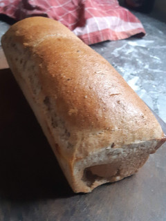 Una foto de Pan integral con Semillas