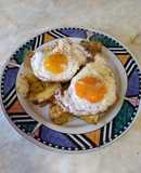 Boniatos al horno con huevos estrellados
