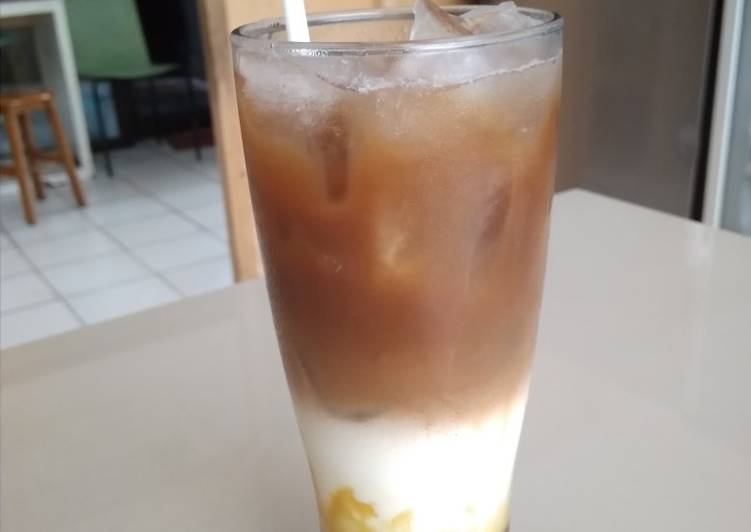 Cara buat Es kopi susu gula aren  yang Enak Banget