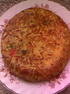 Una foto de Tortilla de patatas con verduras