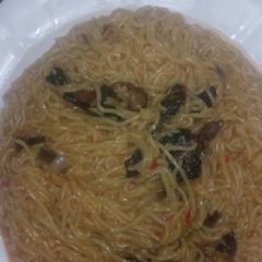 A picture of Indomie suya.