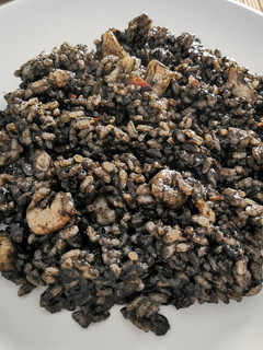 Una foto de Arroz negro