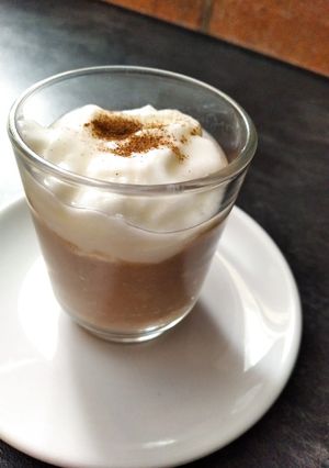 Una foto de Manzana con yogurt