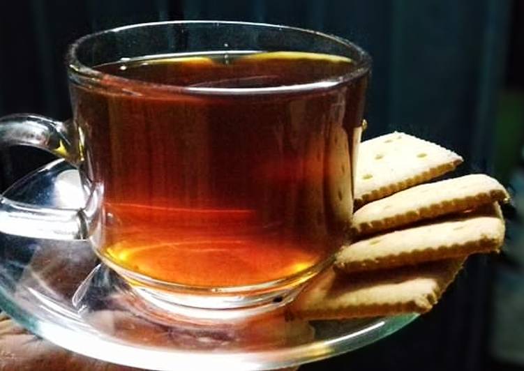 Recipe of Perfect Pyaaz Chaa (Onion Peel Tea)