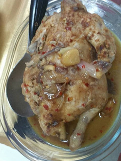 A picture of CHICKEN with LEMON GRASS.