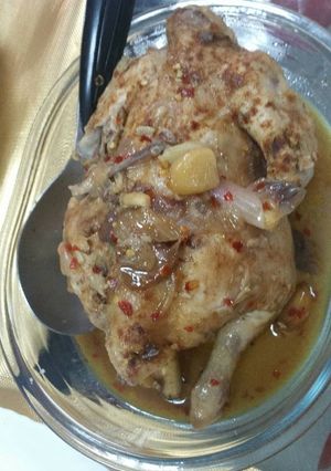 A picture of CHICKEN with LEMON GRASS.