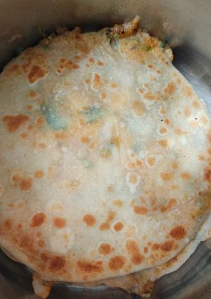 ஆலு பரோட்டா(aloo parotta recipe in tamil) செய்முறை முக்கிய புகைப்படம்