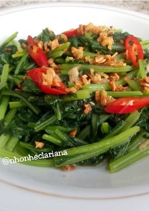 Foto resep Tumis sawi bawang putih